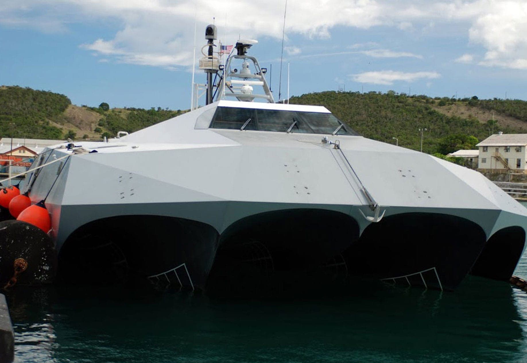 M80 Stiletto Experimental Navy Stealth Ship