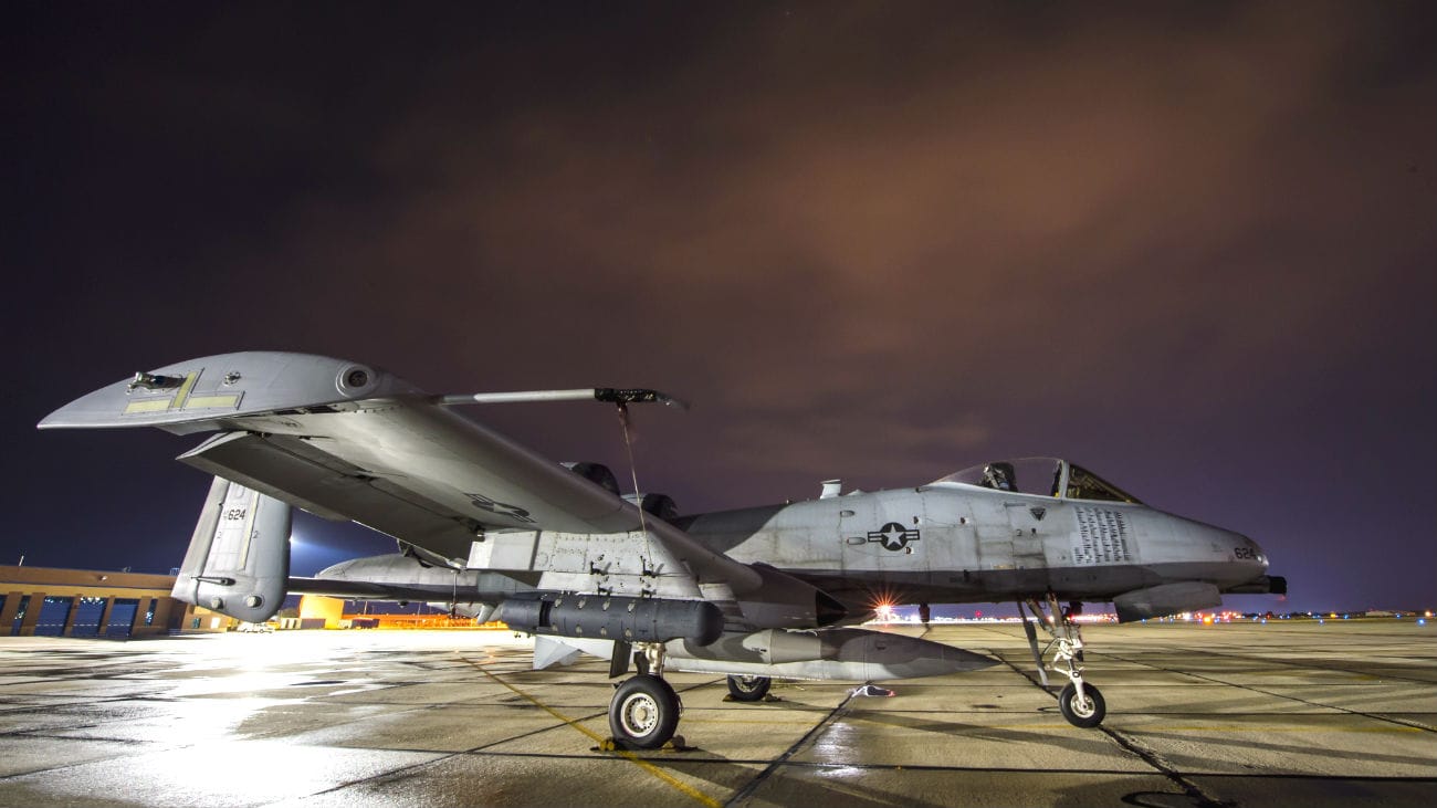 A-10 Thunderbolt Night parked