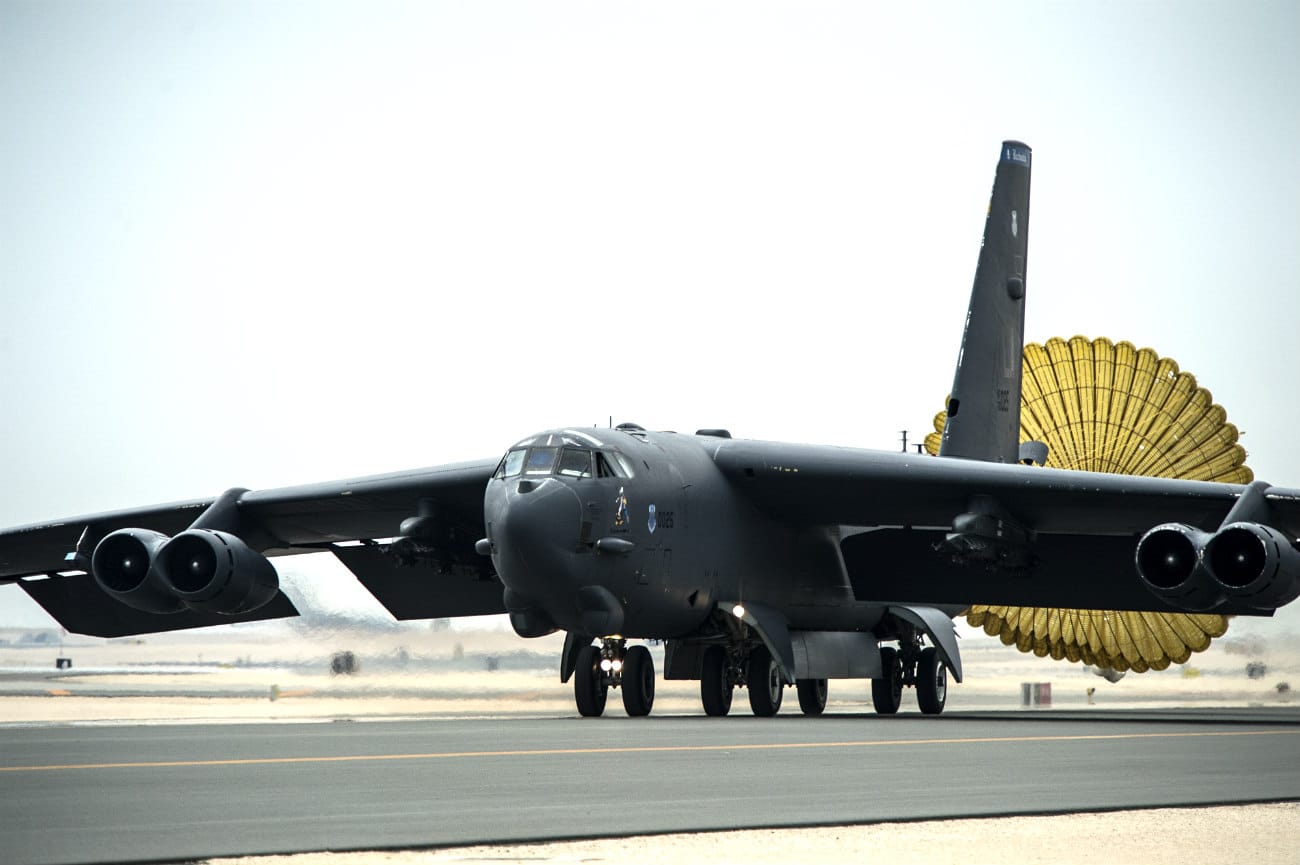 B-52 Images Parachute Landing