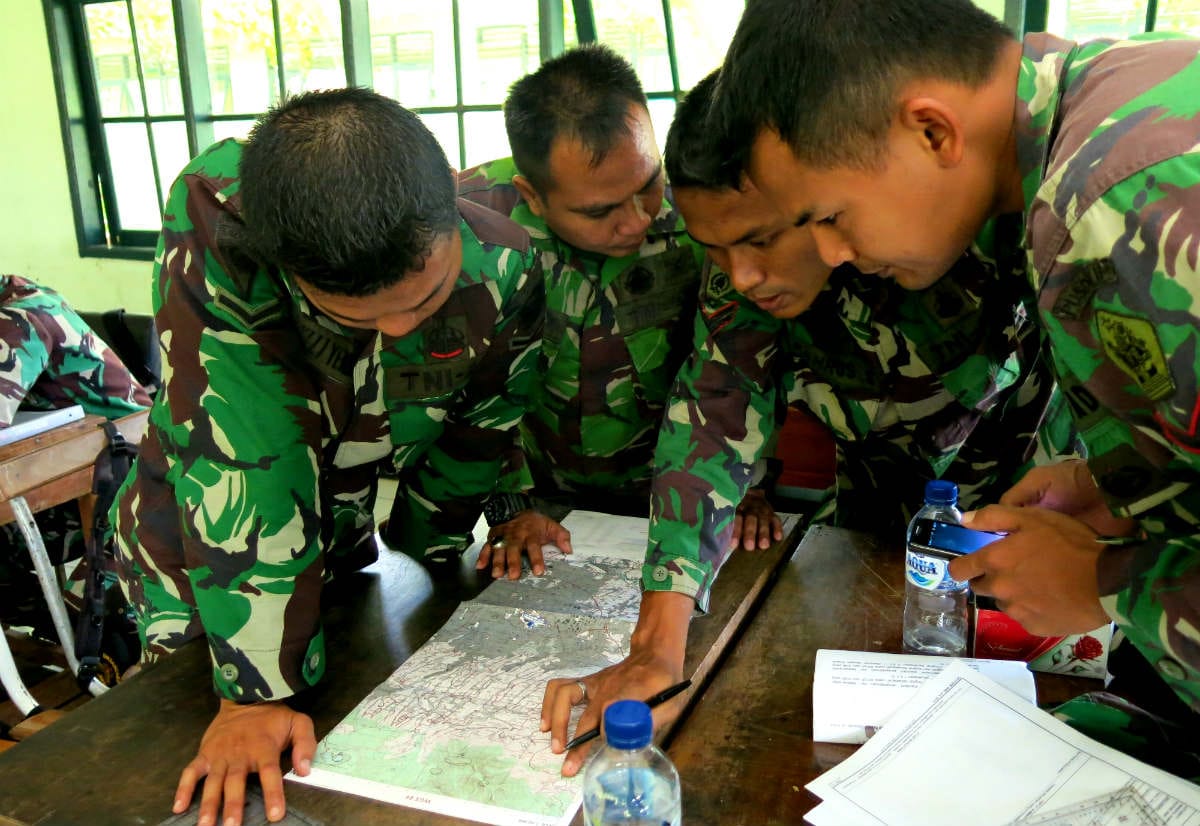 Disruptive Pattern Material