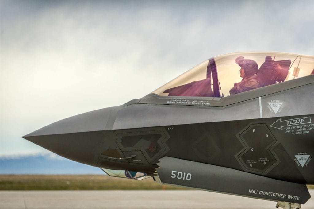 F-35 Pilot Side