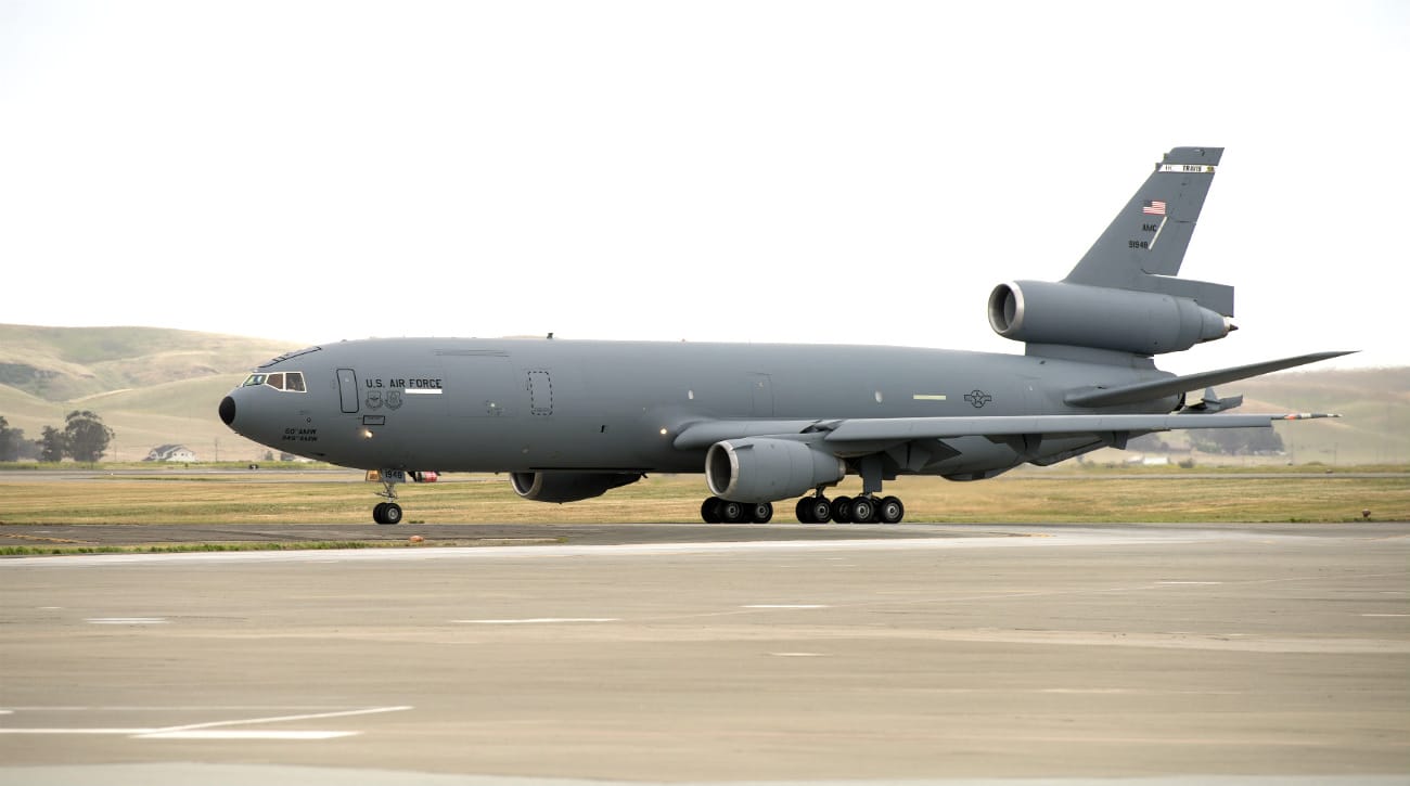 KC-10 images Extender airplane