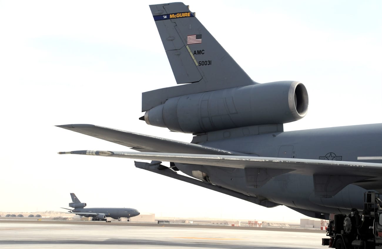 KC-10 Extender engines