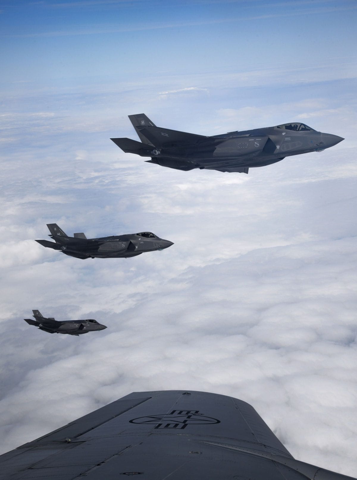 F-35 Lightning II Wing, F-35 facts