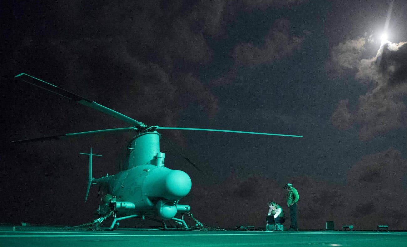 MQ-8B Fire Scout - Pre-flight check-up