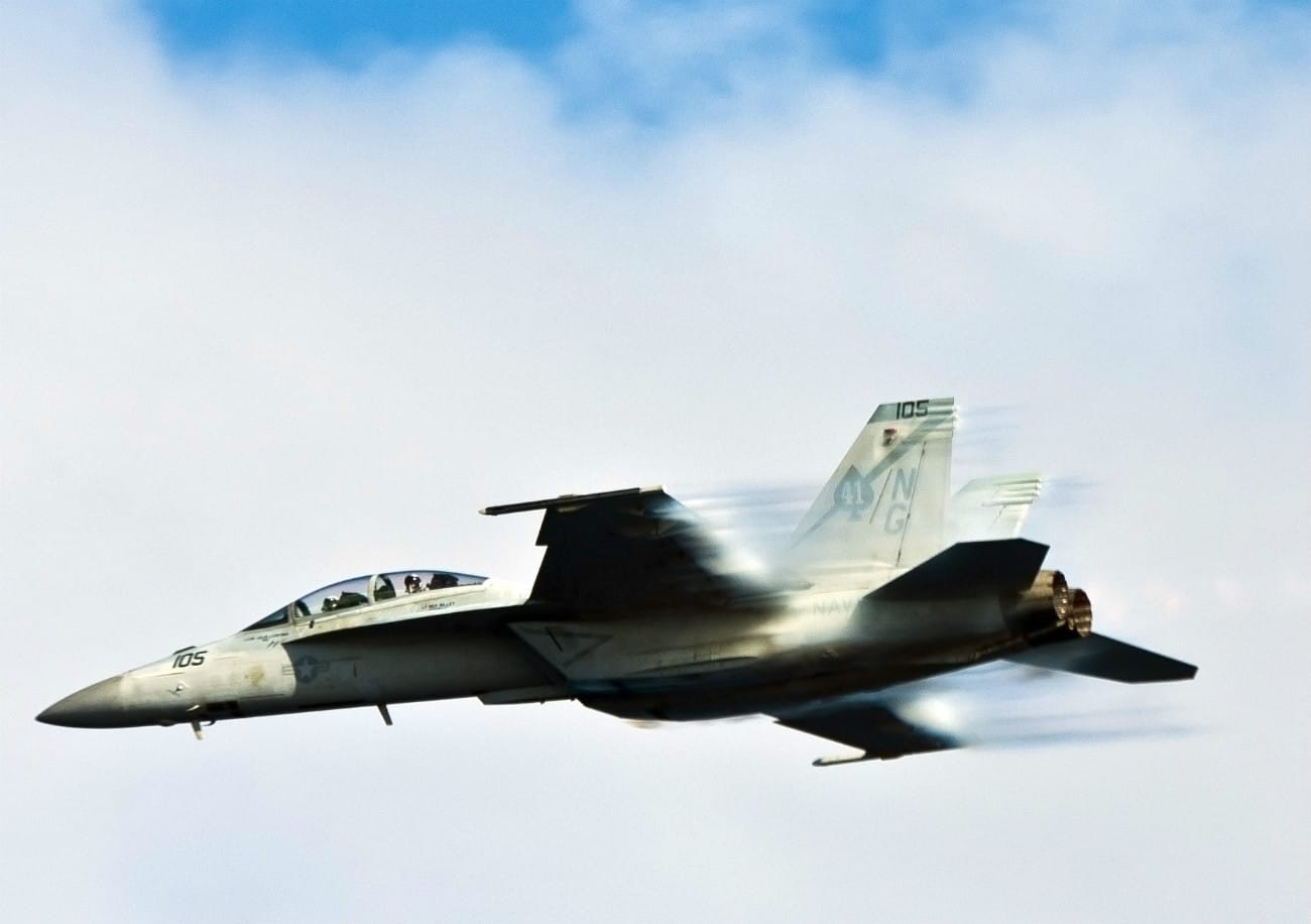 FA-18F Super Hornet from the Black Aces breaks the sound barrier