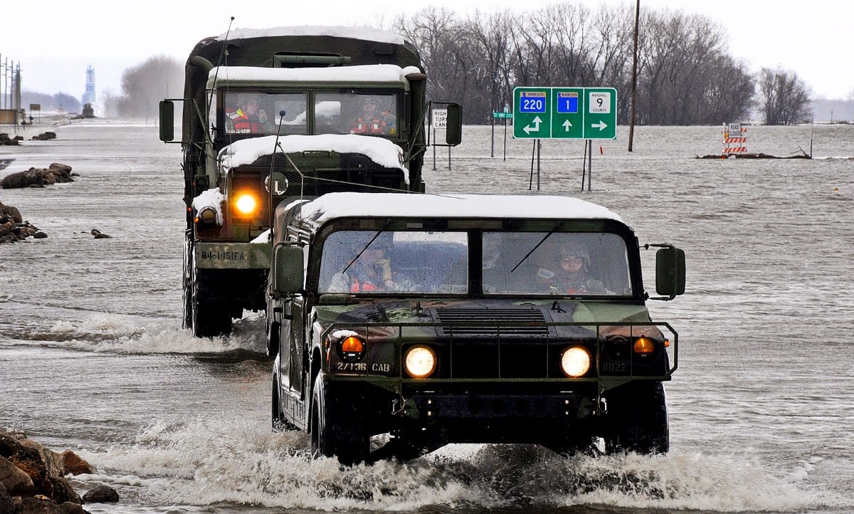 Humvee types, Humvee fords through snow and flood