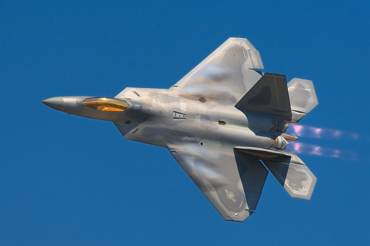 F-22 Thrust Vectoring